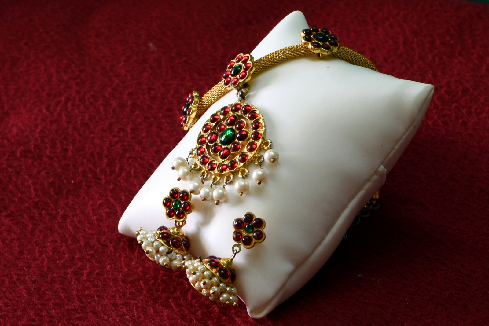 Exquisite Jewellery Collection